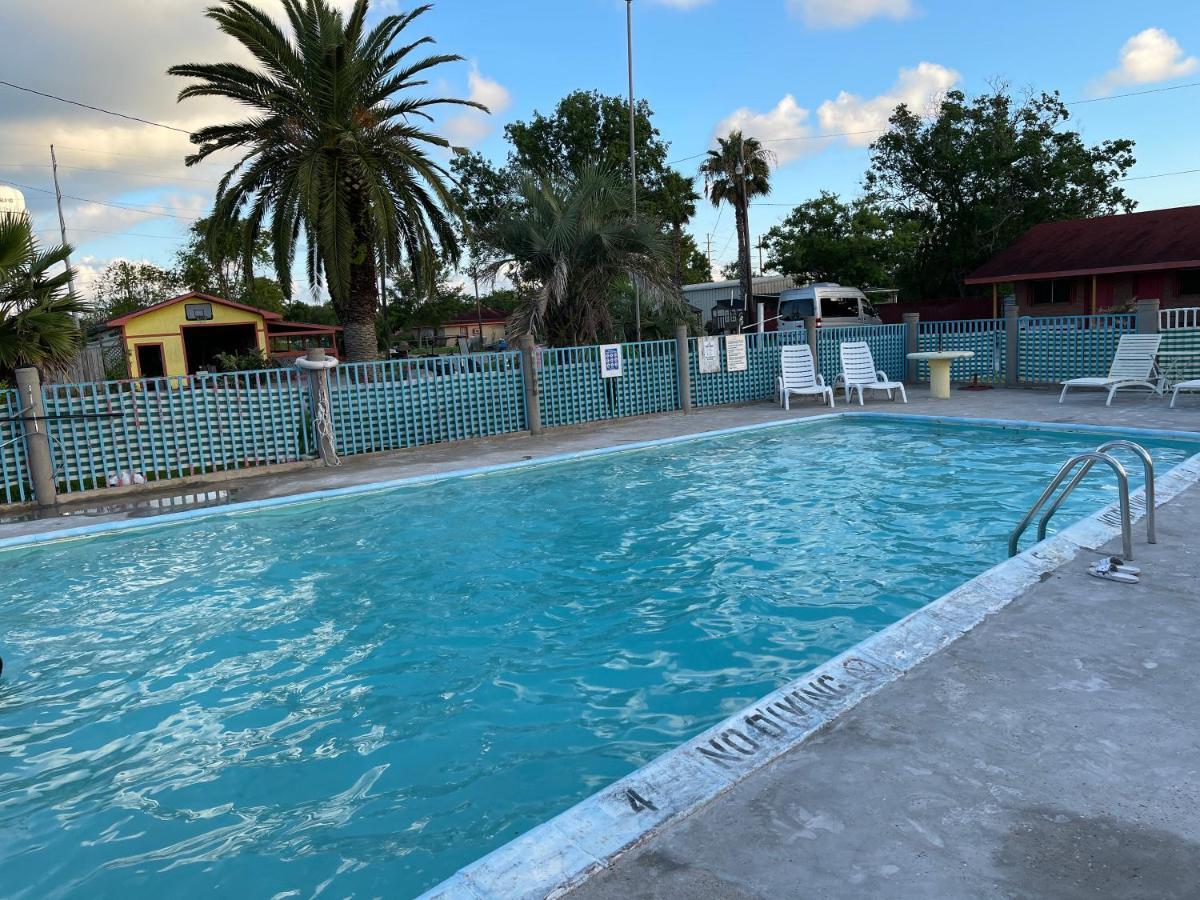 Gulfway Motel And Restaurant Gilchrist Esterno foto